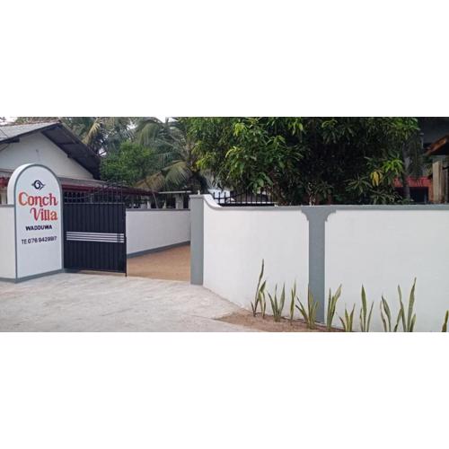 Conch Villa