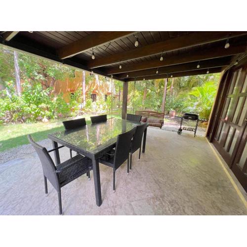 Condo 1bdr 1bth beach access