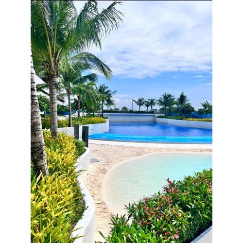 Condo At Azure North San Fernado