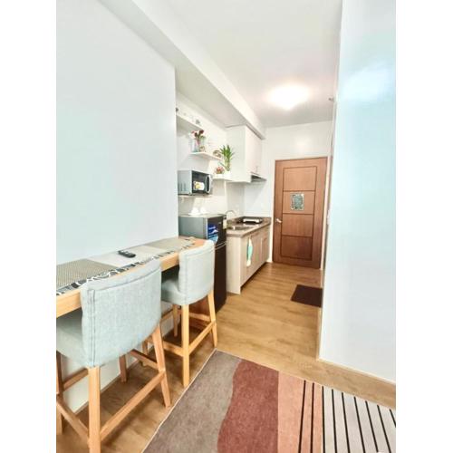 Condo at Mesatierra Garden - Quiet, Tidy, Central Location