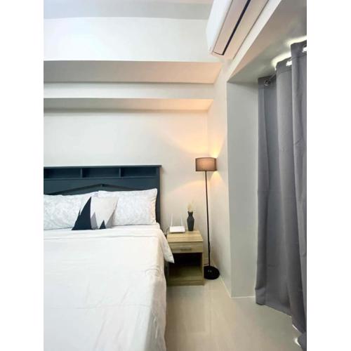 Condo Beside Abreeza Ayala Mall