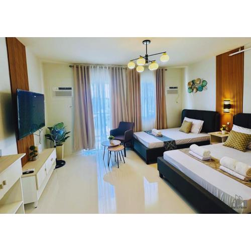 Condo best for Groups with Balcony, Free POOL, Parking & Gym - B2 5Diamond
