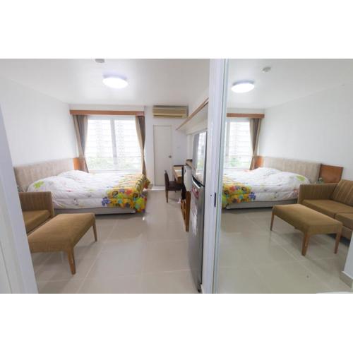 Condo I -House Laguna Garden RCA - Behind Sukhumvit-Outer CBD