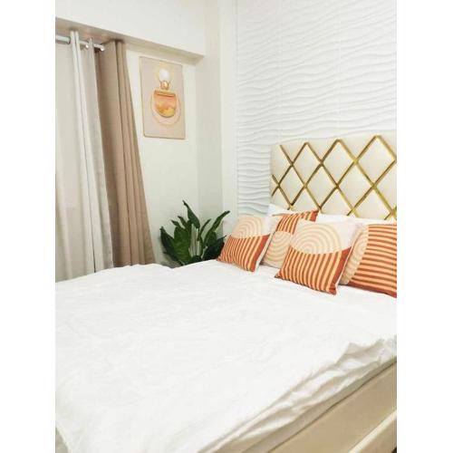 Condo in Las Piñas- The Suite Spot Alabang