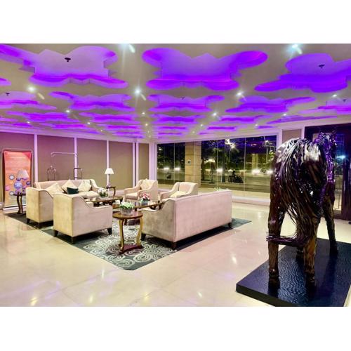 Condo Monarch Parksuites