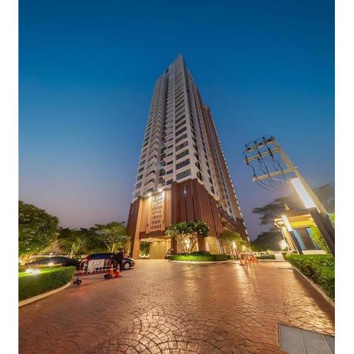 Condo near Central Festival