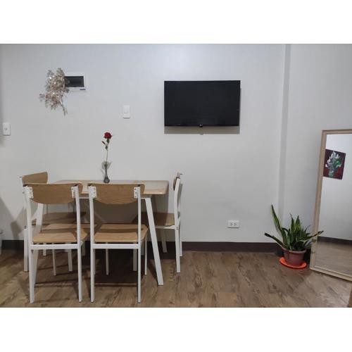 Condo Unit at Amani Grand Resort Residences, 3-5 minutes from the Airport