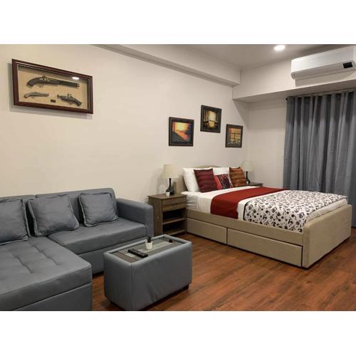 Condominium in Ivory Residences