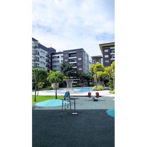 Contemporary 1BR Pad with Cozy Vibes