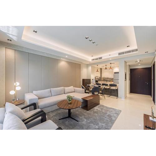 Contemporary 1BR | Prime Location with Parking