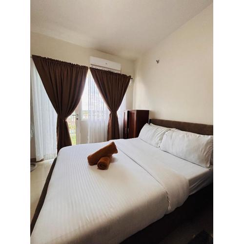 Contemporary City Suite with Relaxing Charm