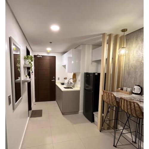 Contemporary Studio in IT Park 38 Park