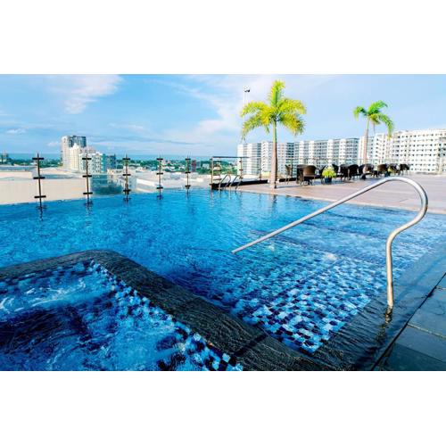 Convenient City Stay in Iloilo Business Park