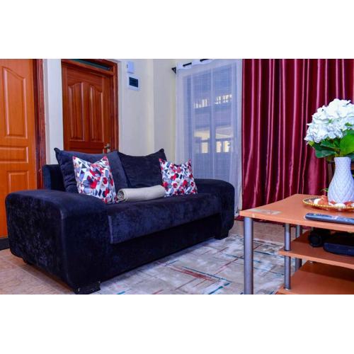 Conveniently & centrally located modern secured studio apartment