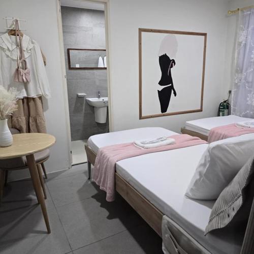 Coquette vibes close to Cubao's Araneta Center