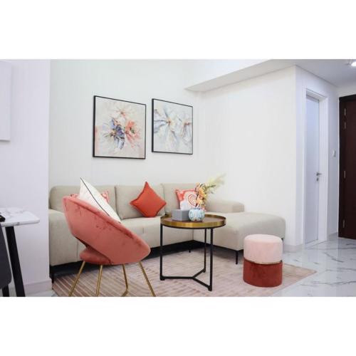 Coral 2BR Duplex - in Oasis 2 Near Masdar Park & City Centre Masdar