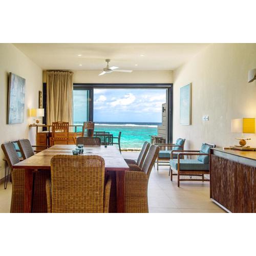 Coral Bay by Dream Escapes