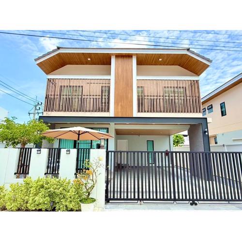 CORNER STAY 210 Hatyai