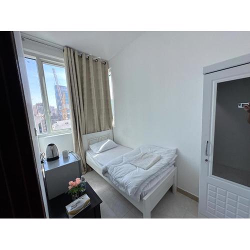 Corniche Street - Stunning Room