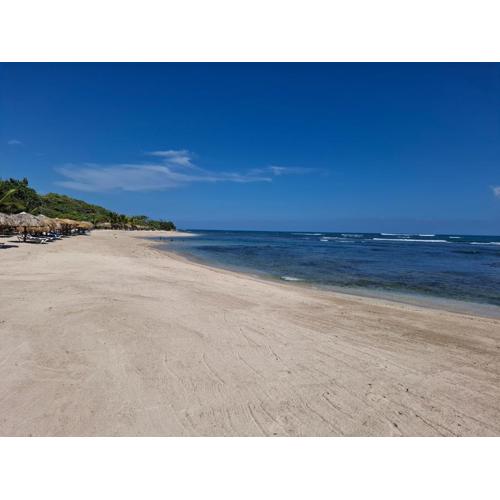 Costambar Beach Seaside Apartment