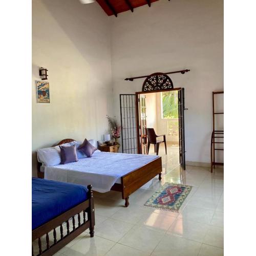 Costa's Villa, Tropical Oasis, Mirissa Balcony Room
