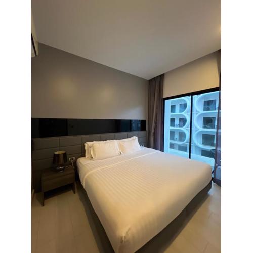 Cosy 1 BR apartment 50 SQM with pool view