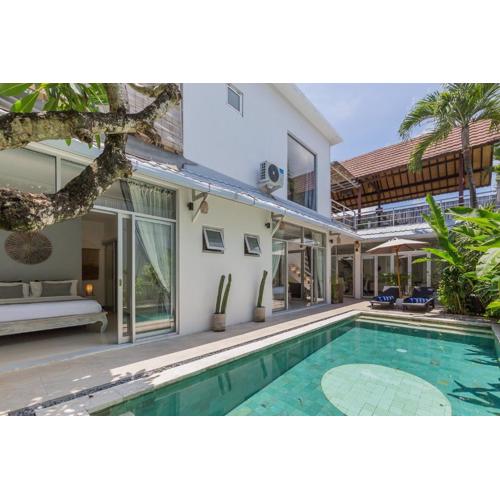 Cosy 3 BR villa with private pool in Seminyak