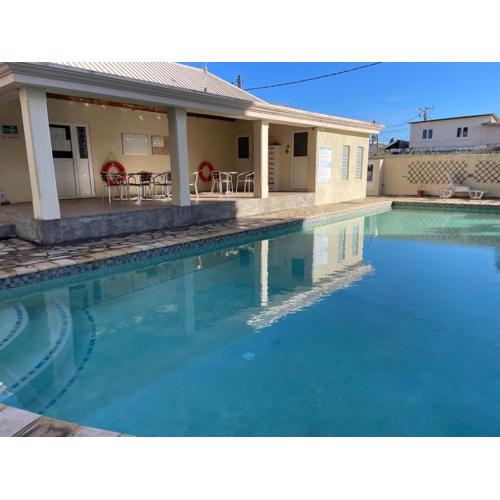 Cosy modern beach apartment