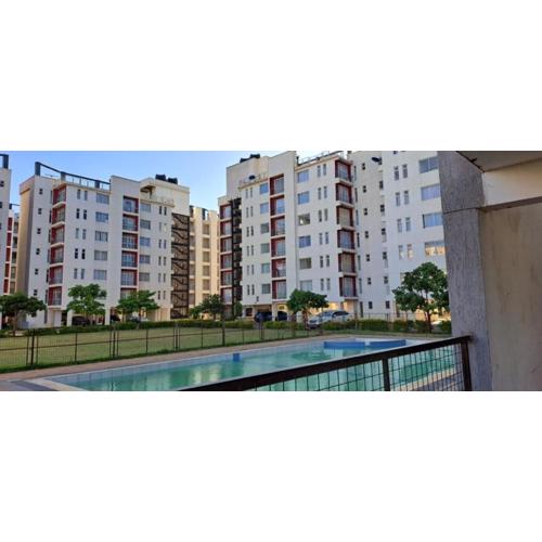 Cosy Studio with Workspace