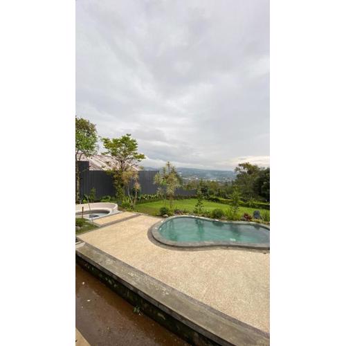 Cottonwood Yaputa Heated-Onsen Netflix Api-Unggun Karaoke PS4