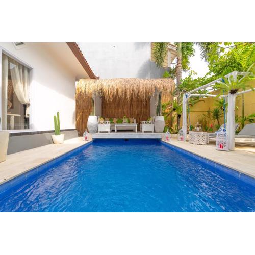 Couple Villa Kuta Center