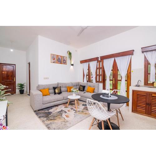 Couzy Luxurious Malindi Town One bedroom Appartment