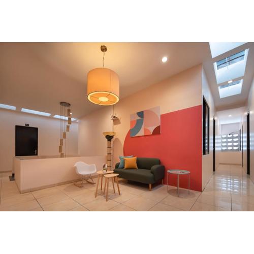 Cove Oekude Residence