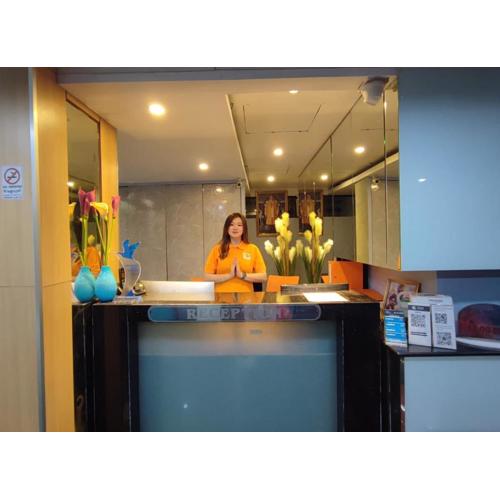 Cozi Inn Hotel, Bangkok