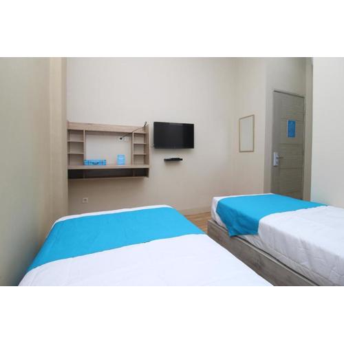 COZROOMS near MRT, Plaza Indonesia, and Grand Indonesia