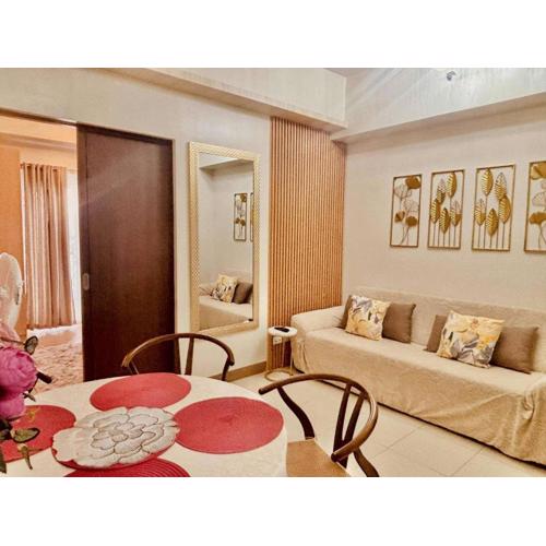 Cozy 1-Bedroom Retreat in Iloilo City with City Views