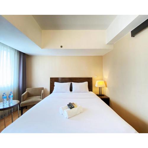 Cozy 1BR Apartment at Braga City Walk By Travelio