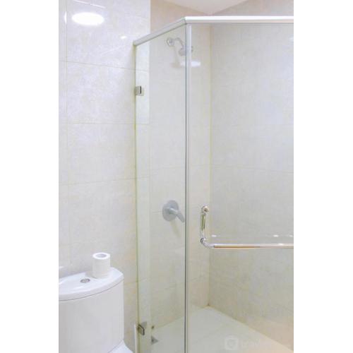 Cozy 1BR Apartment at The Mansion Kemayoran By Travelio