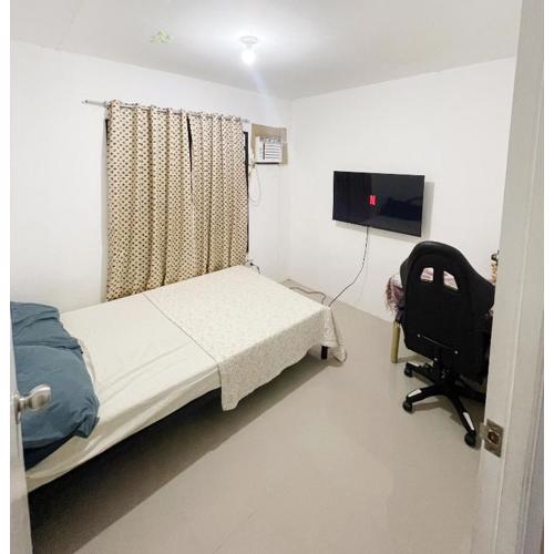 Cozy 2-bedroom family house near Clark & Angeles city