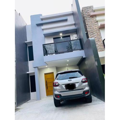 Cozy 2 storey fully furnished house.