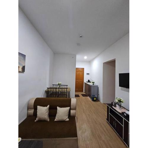 Cozy 2BR Apt Near J Park Resort