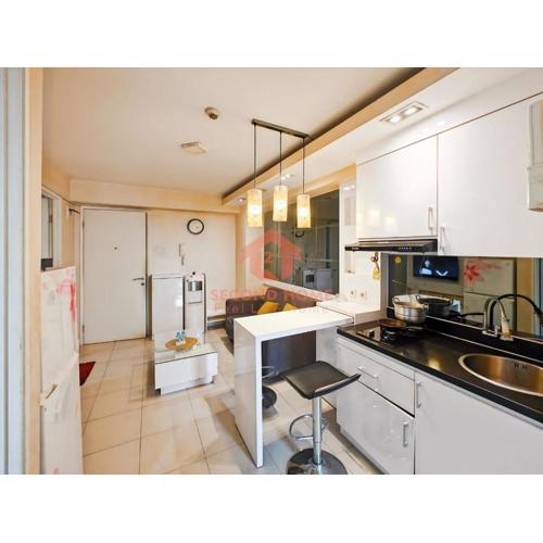 Cozy 2BR Bassura Apt pool WI-FI Netflix