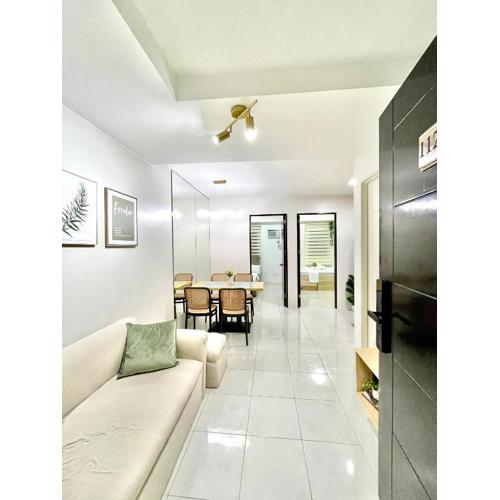 Cozy 2BR for 6pax Families & Groups, Wi-Fi, Budget Stay near IT Park Cebu- Unit Vinn by GERRA