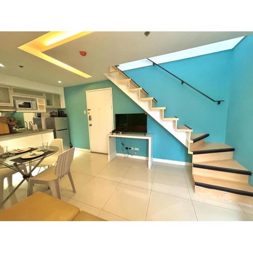 Cozy 2BR in BGC Fort Victoria