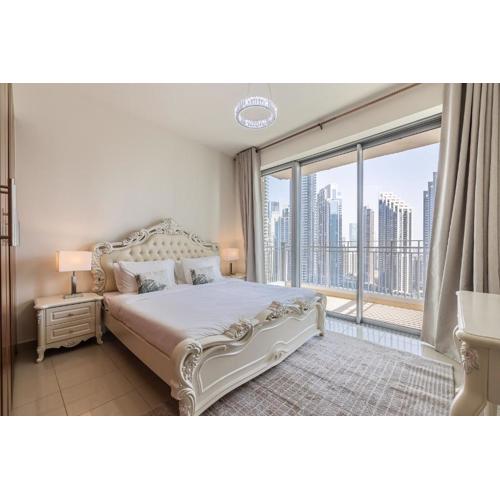 Cozy 3BDR Apartment in Downtown I Standpoint Tower