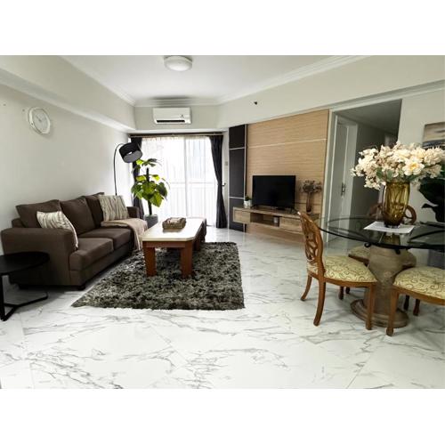 Cozy 3BR sudirman tower next to mall lippo nusantara