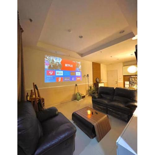 Cozy 3BR Suite Apartment with Projector, Pool, Netflix, Board games, Dart