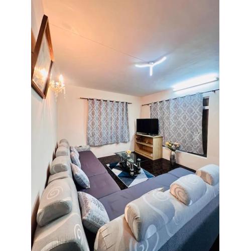 Cozy 4 bedroom apartment in Plaine Magnien