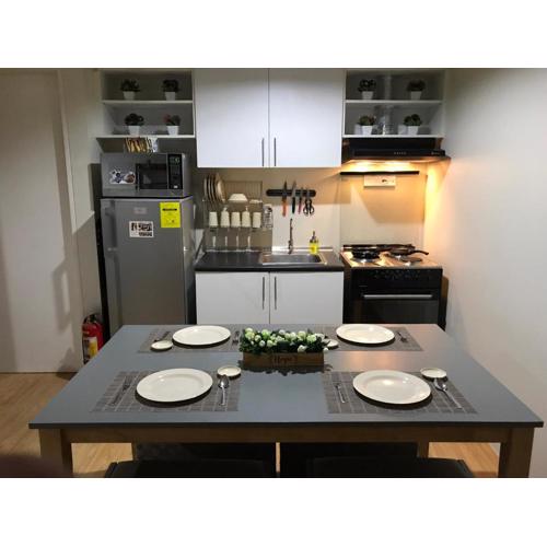 Cozy 922 at Tower One