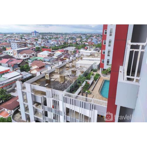 Cozy and Best Deal Studio Apartment Vida View Makasar By Travelio